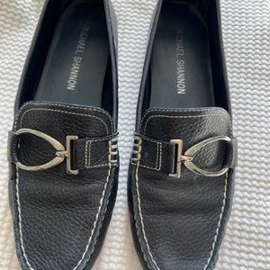 Michael Shannon Danita Women’s Loafer size 8 Navy